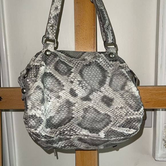 Christian Audigier snake skin design woman’s crossbody bag - Picture 3 of 7